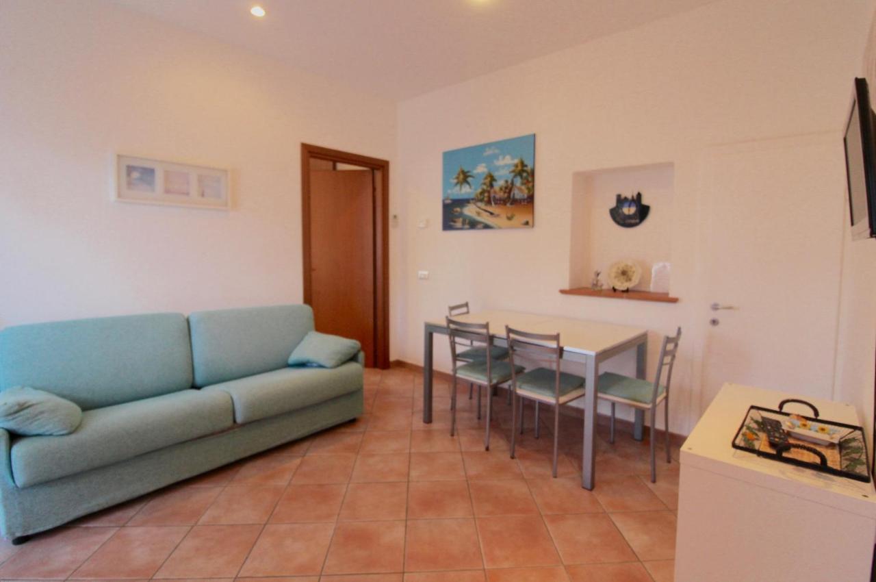 La Rosa Dei Venti Apartment Сан Винченцо Екстериор снимка